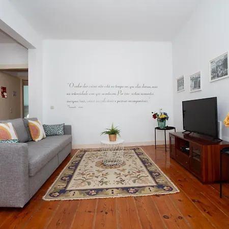 Condessa Vintage Chiado Apartment