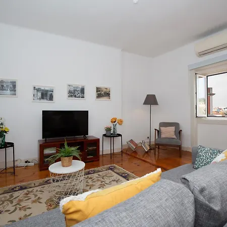 Condessa Vintage Chiado Apartment